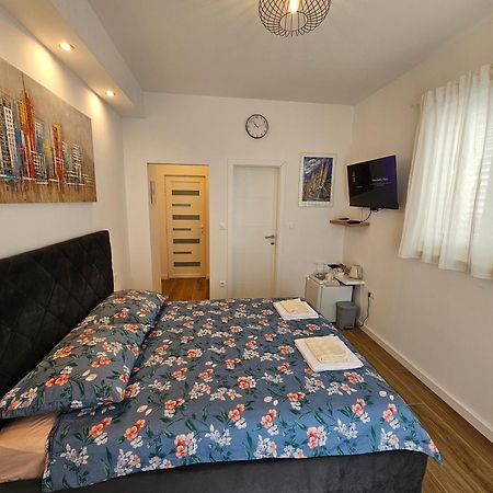 Room Ela Donji Seget Exterior photo